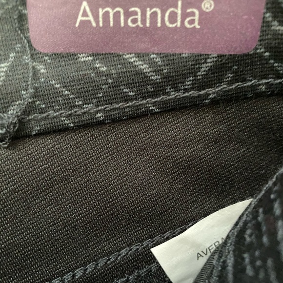 Gloria Vanderbilt Amanda Tapered Leg HighRise pant - Picture 5 of 8